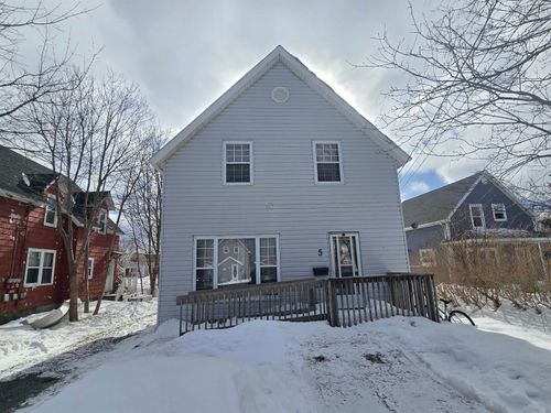 5 Byng St, Glace Bay, NS, B1A3G9 | Card Image
