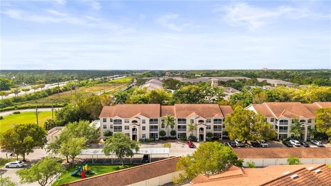 Birds eye view of property | Image 4