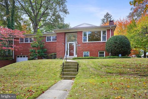 9016 Levelle Dr, Chevy Chase, MD, 20815-5608 | Card Image