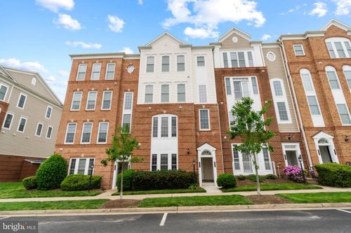 2263 Oberlin Dr, WOODBRIDGE, VA, 22191-4076 | Card Image