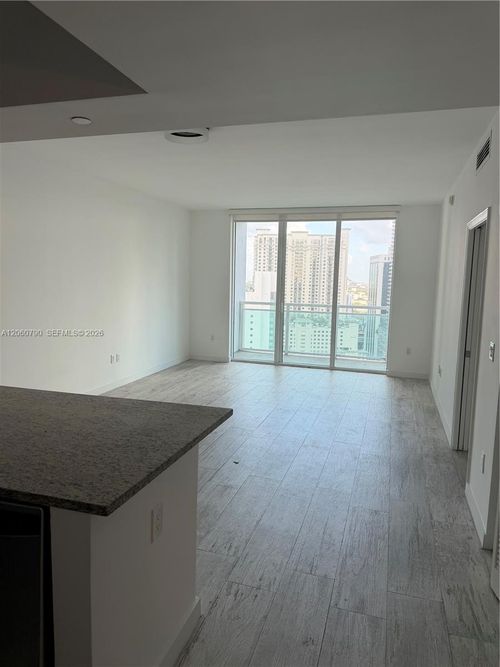 2403-951 Brickell Ave, Miami, FL, 33131-3930 | Card Image