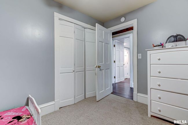258 E Elm St, House other with 4 bedrooms, 2 bathrooms and null parking in Waverly IL | Image 24