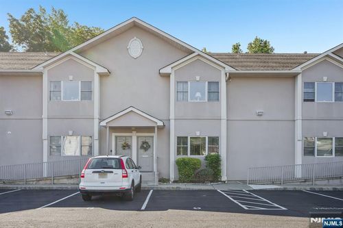 485 Saddle River Rd, Saddle Brook, NJ, 07663-4615 | Card Image