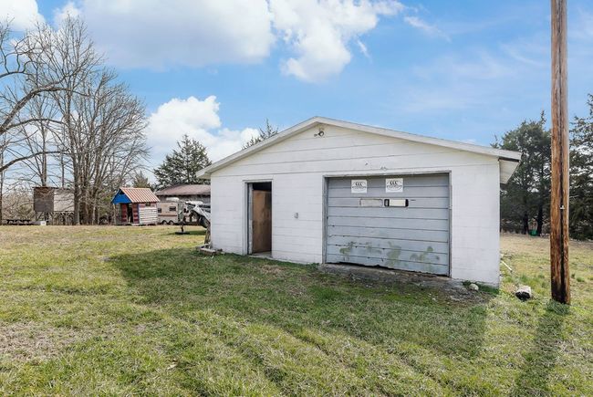 43 Joe Ridge Rd, Home with 3 bedrooms, 1 bathrooms and 1 parking in Celina TN | Image 31