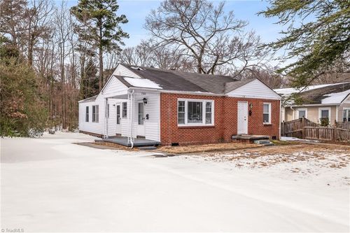 718 S Elam Ave, Greensboro, NC, 27403-2141 | Card Image