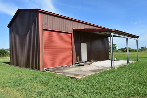100 Sea Turtle Ln, Palacios, TX, 77465 | Card Image