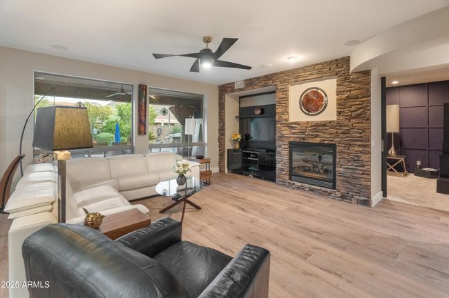 FAMILY ROOM!!! | Image 9