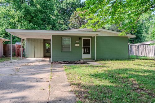 1516 Ann St, Winfield, KS, 67156-5228 | Card Image