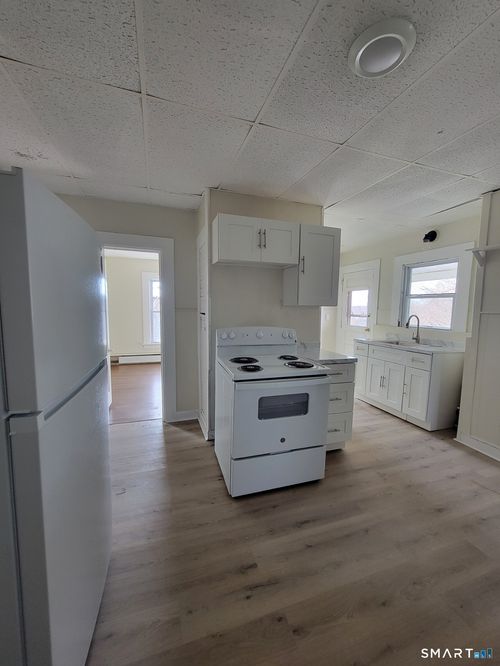 apt-2b-260 Summit St, Willimantic, CT, 06226-2327 | Card Image