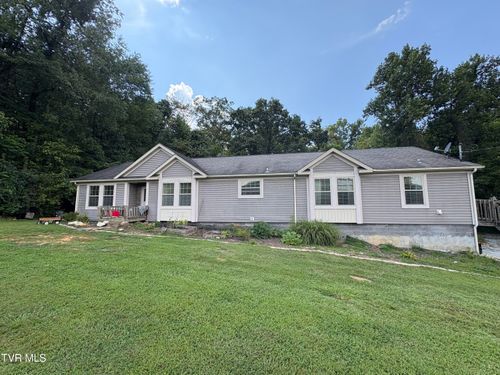 104 Carver Crabtree Rd, Hampton, TN, 37658-3011 | Card Image
