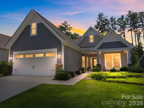 517 Cellini Pl, Mount Holly, NC, 28120-9360 | Card Image