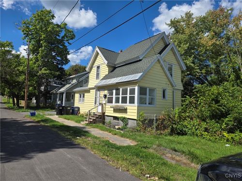 112 Maurice Ave, Syracuse, NY, 13207-2245 | Card Image