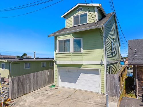 14 Crab St, Eureka, CA, 95503-6816 | Card Image