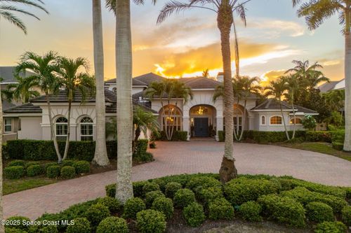 327 Lansing Island Dr, Indian Harbour Beach, FL, 32937-5106 | Card Image