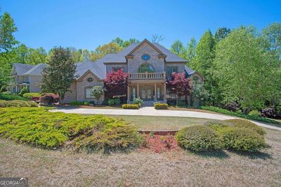 112 Bayberry Hills, House other with 6 bedrooms, 4 bathrooms and 6 parking in Mcdonough GA | Image 1