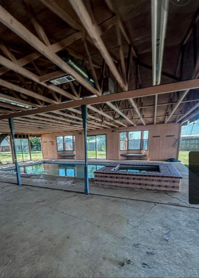 1690 W Us Highway 70, House other with 4 bedrooms, 5 bathrooms and null parking in Plainview TX | Image 73