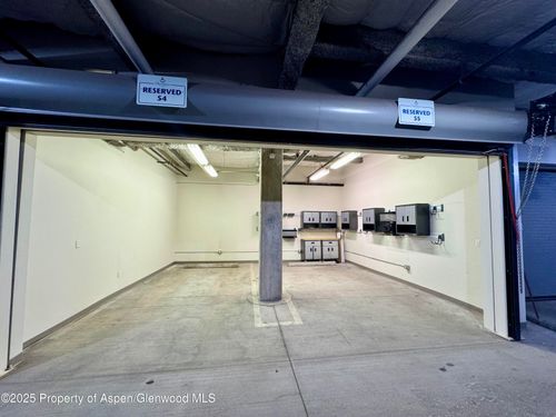 017a-and-017b-601 Rio Grande Pl, Aspen, CO, 81611-1474 | Card Image