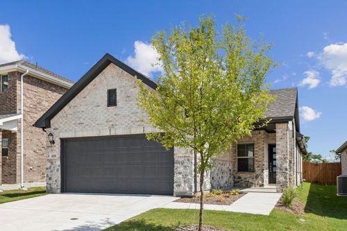 606 Travine Dr, Mckinney, TX, 75071-1130 | Card Image