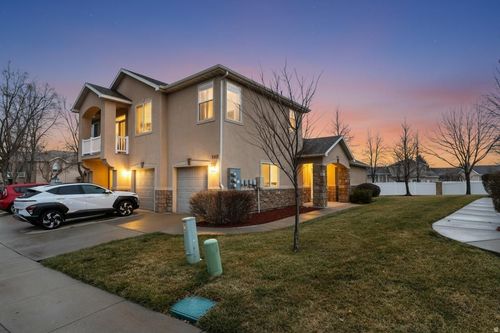 3453 S Bamburgh Way, Salt Lake City, UT, 84128-7200 | Card Image