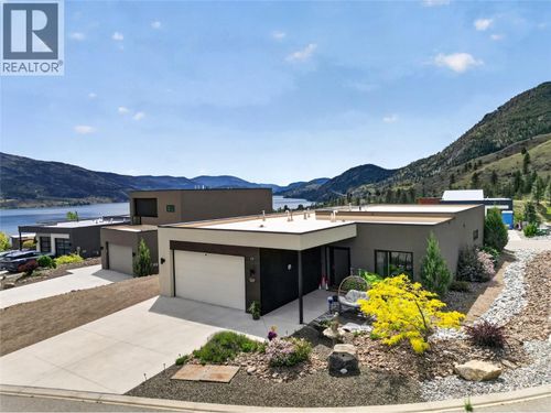 121 Ridge Pk, Penticton, BC, V2A0B1 | Card Image