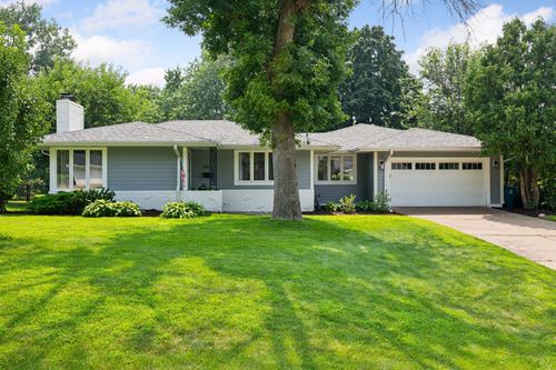 4917 Lantana Ln, Edina, MN, 55435-4007 | Card Image