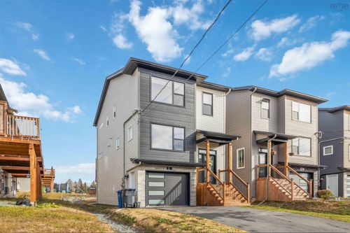 5 Sam Cres, Elmsdale, NS, B2S0G9 | Card Image