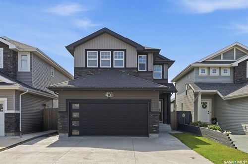 451 Veltkamp Cres, Saskatoon, SK, S7T0S1 | Card Image