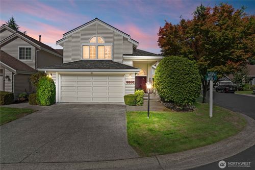 8305 63rd St W, University Place, WA, 98467-3947 | Card Image