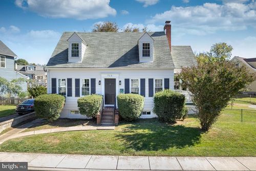 713 Dale Ave, BALTIMORE, MD, 21206-1309 | Card Image