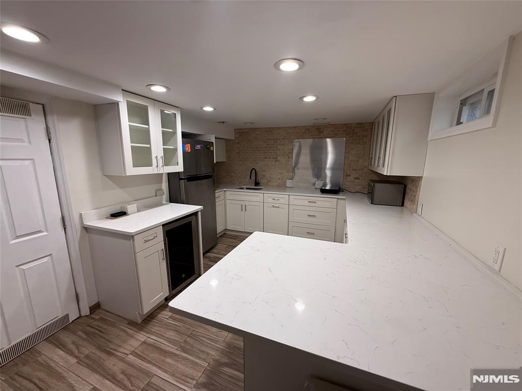 Residential Lease in Leonia 2