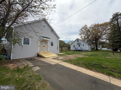 541 Wicker Ave, BENSALEM, PA, 19020-7247 | Card Image