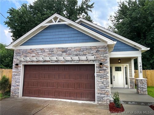 1428 E 9th St, Jeffersonville, IN, 47130-4203 | Card Image