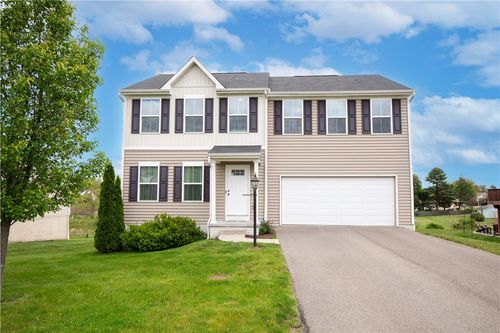 118 Leslie Farms Dr, Evans City, PA, 16033-4722 | Card Image