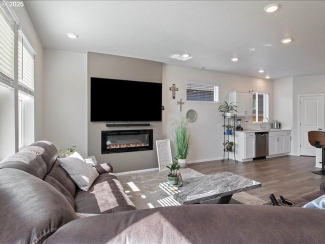 2622 26 Th Loop, House other with 3 bedrooms, 2 bathrooms and 2 parking in Springfield OR | Image 28