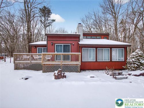 198 Towamensing Trl, Albrightsville, PA, 18210-3401 | Card Image