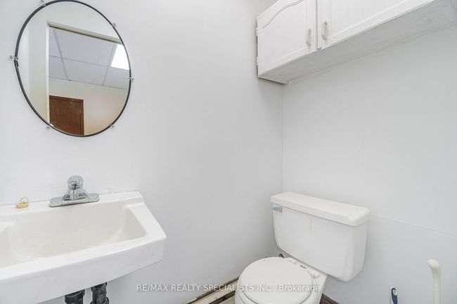 521 Guelph St, Home with 5 bedrooms, 5 bathrooms and 13 parking in Norval ON | Image 38