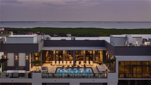 1109-221 Main St N, St Petersburg, FL, 33716 | Card Image