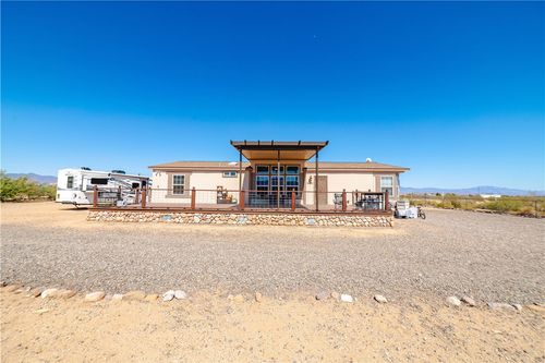 4134 N Canelo Rd, Golden Valley, AZ, 86413-5921 | Card Image