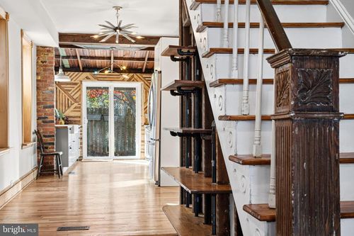 2142 E Huntingdon St, PHILADELPHIA, PA, 19125-1427 | Card Image