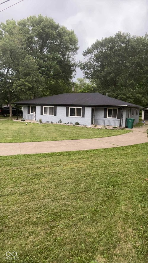 880 N Avon Ave, Avon, IN, 46123-8416 | Card Image