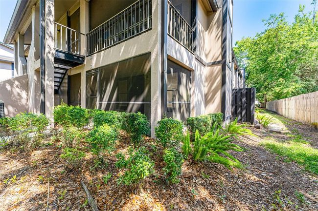 APT-101 - 4035 Angel Oak Ct, Condo with 2 bedrooms, 2 bathrooms and null parking in TAMPA FL | Image 5