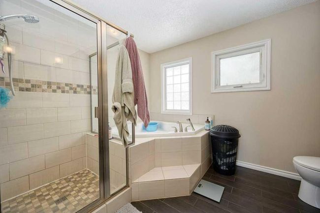 27 Atlanta Crescent Se, House other with 4 bedrooms, 4 bathrooms and 7 parking in Calgary AB | Image 14