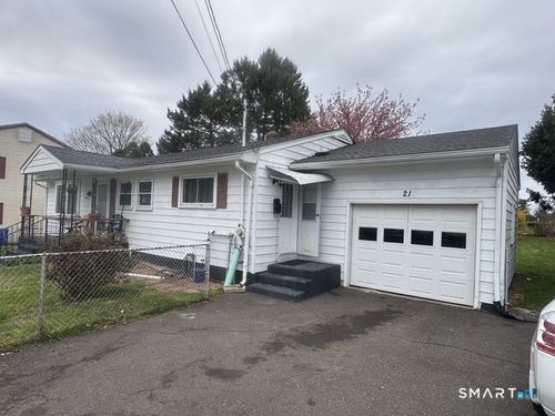 21 Northwood St, Enfield, CT, 06082-2824 | Card Image