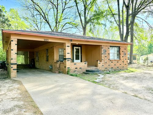 203 Branch St, Winona, MS, 38967-9781 | Card Image