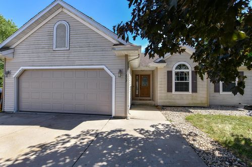 607 Stephanie Street, ROCHESTER, WI, 53105 | Card Image