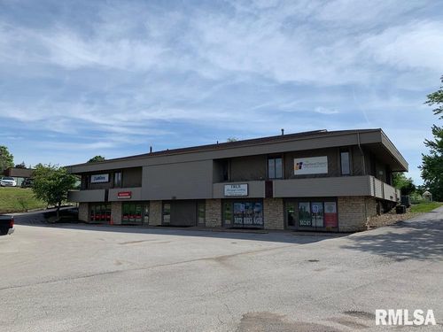 c-3625 Utica Ridge Rd, Bettendorf, IA, 52722-1653 | Card Image