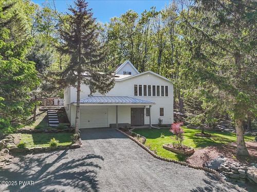 139 Bluestone Dr, Lords Valley, PA, 18428 | Card Image