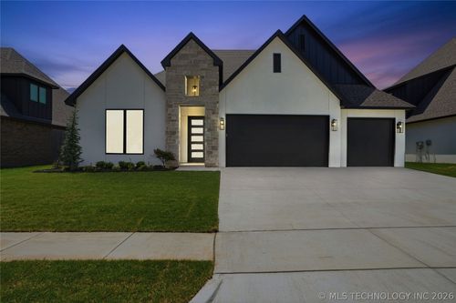 4346 S 173rd East Ave, Tulsa, OK, 74134-7177 | Card Image