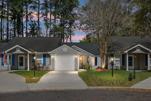 7975 Vermont Rd, North Charleston, SC, 29418-2247 | Card Image