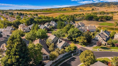 3 Vintage Ct, Petaluma, CA, 94954-5887 | Card Image